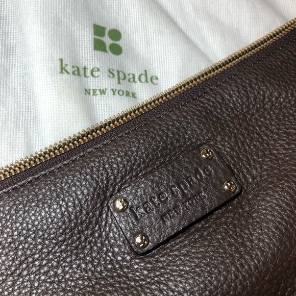Kate Spade || NWOT || Dark Brown Large Shoulder Bag w/ Dustbag - Picture 12 of 13